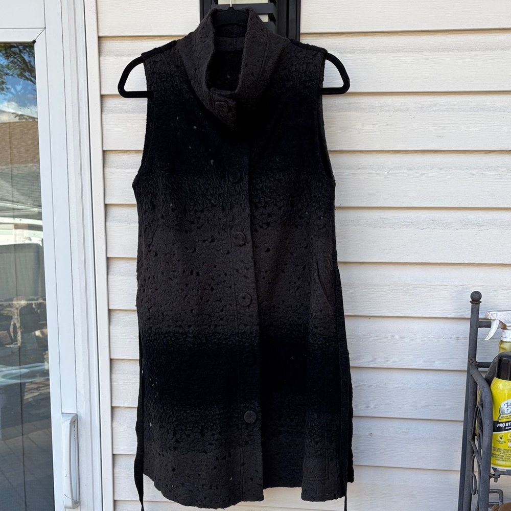 Issey Miyake Ladies Black Sleeveless Cardigan Duster Tunic Sweater-M-Amazing!